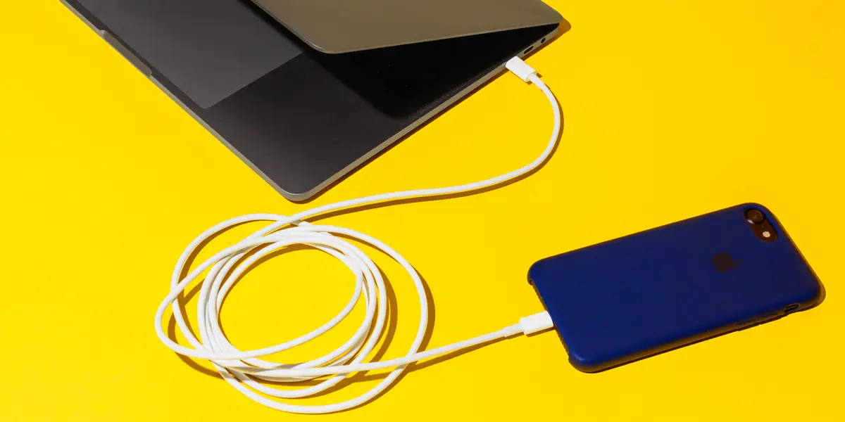 Apple Reveals Common Mistakes That Damage Your iPhone Fast 1 Removing your iPhone case before charging helps keep the battery healthier longer (Photo: Hollis Johnson/Business Insider)