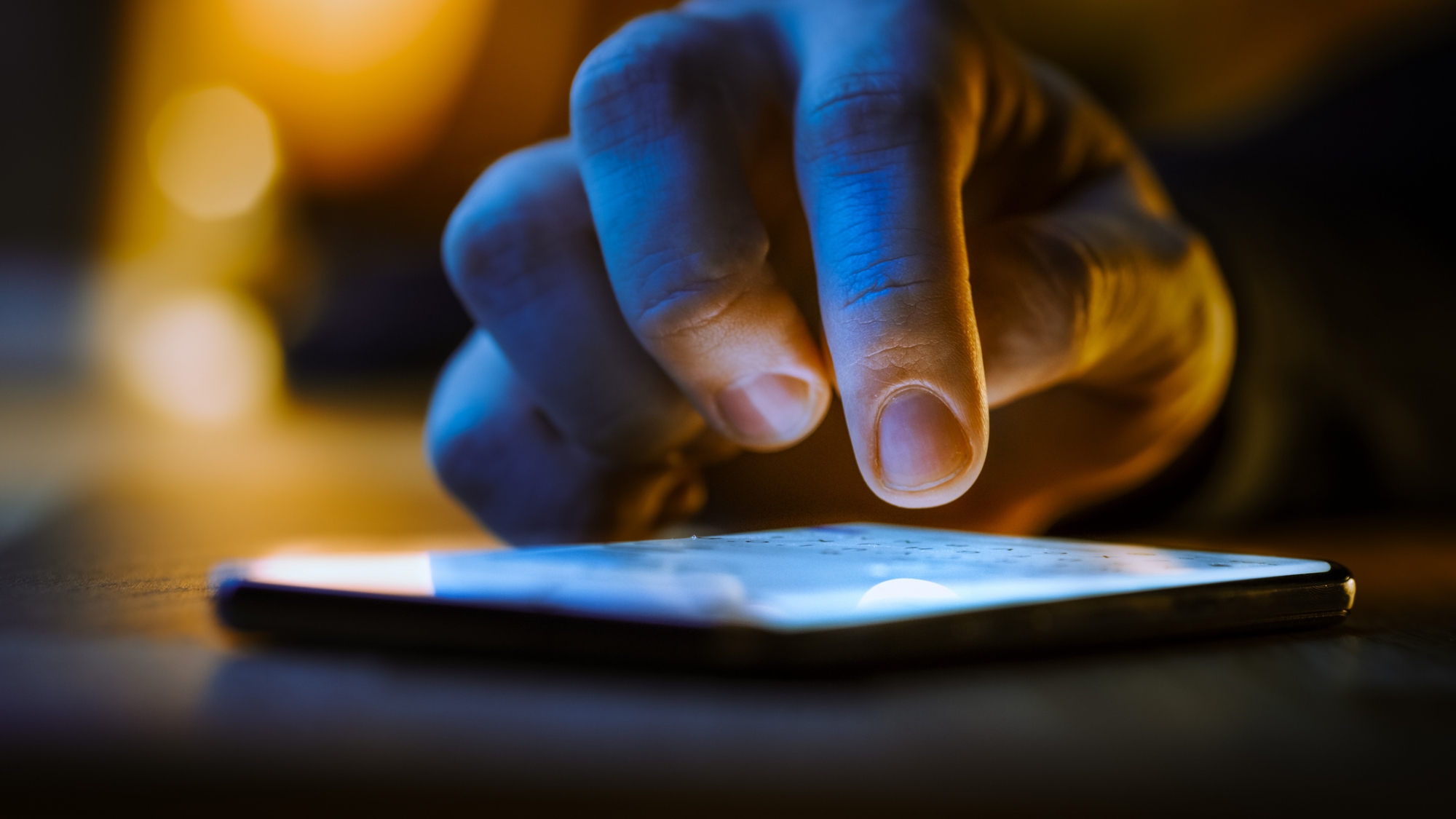 Apple Reveals Common Mistakes That Damage Your iPhone Fast 4 Auto-Brightness can significantly improve your iPhone’s battery lifespan over time (Photo: Getty Images)