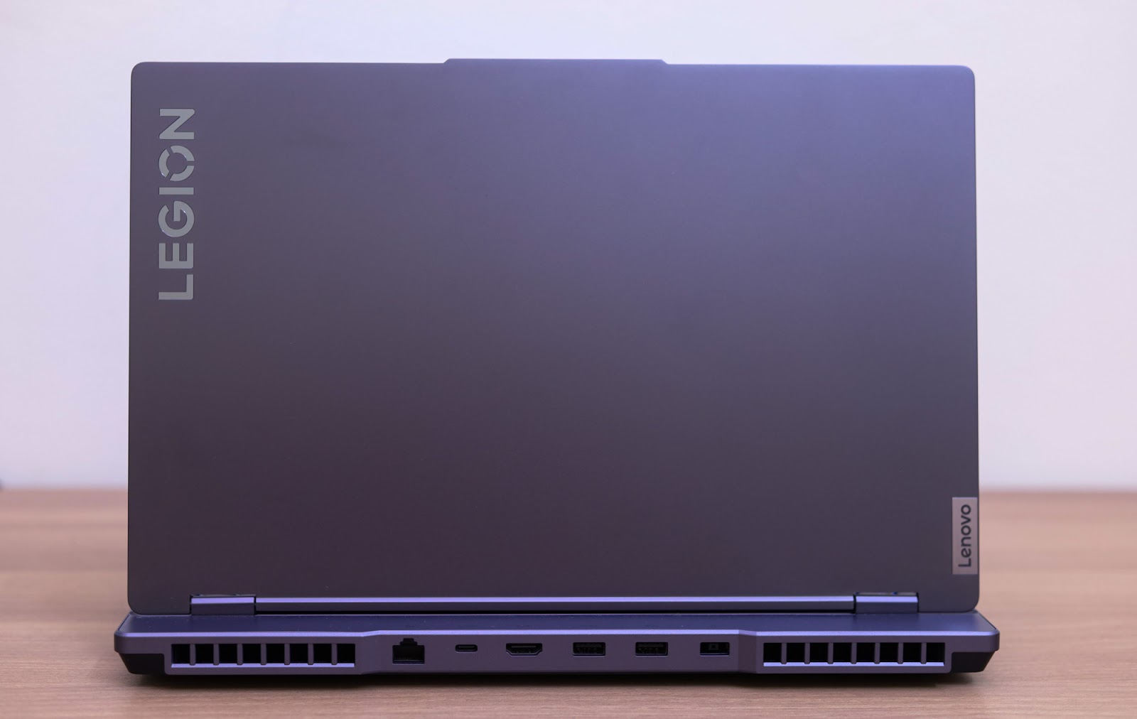 Lenovo Legion 5i 2022 Review: Smooth Gaming Powerhouse 2 Lenovo Legion 5i 2022 ports layout