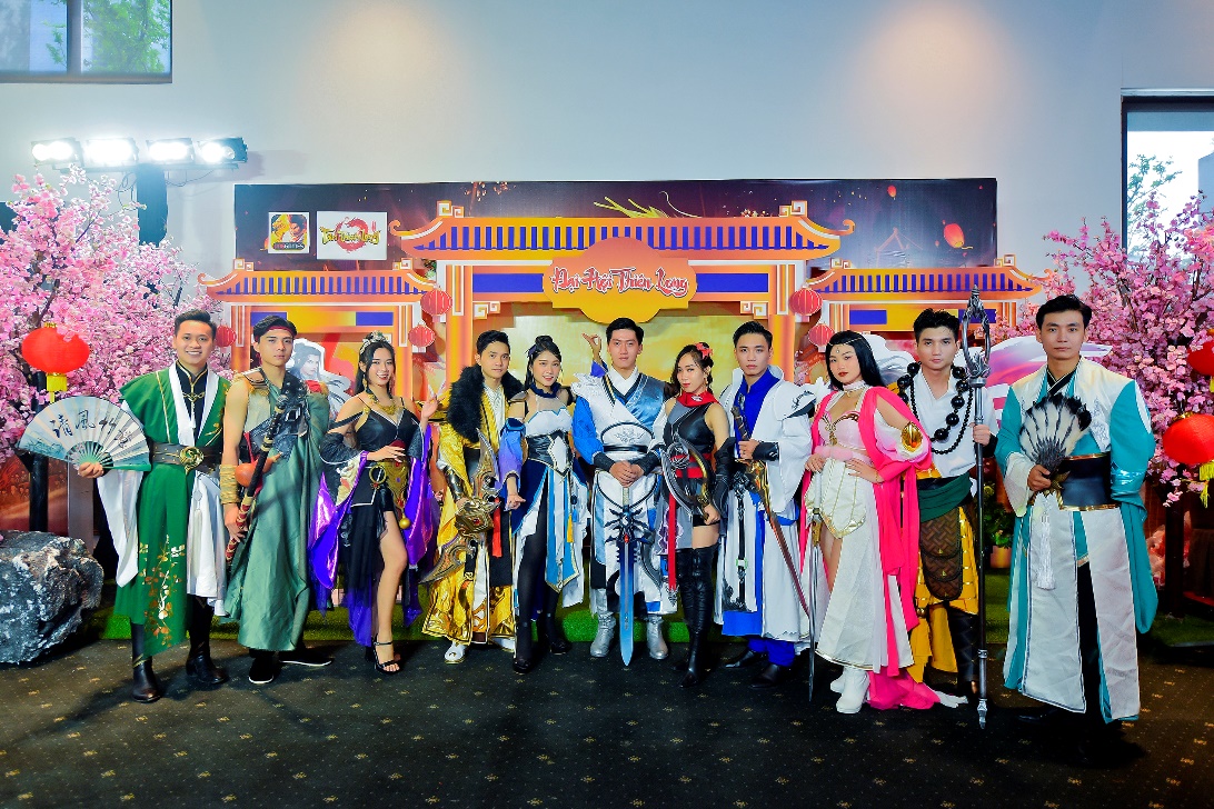 Players enjoying game booths