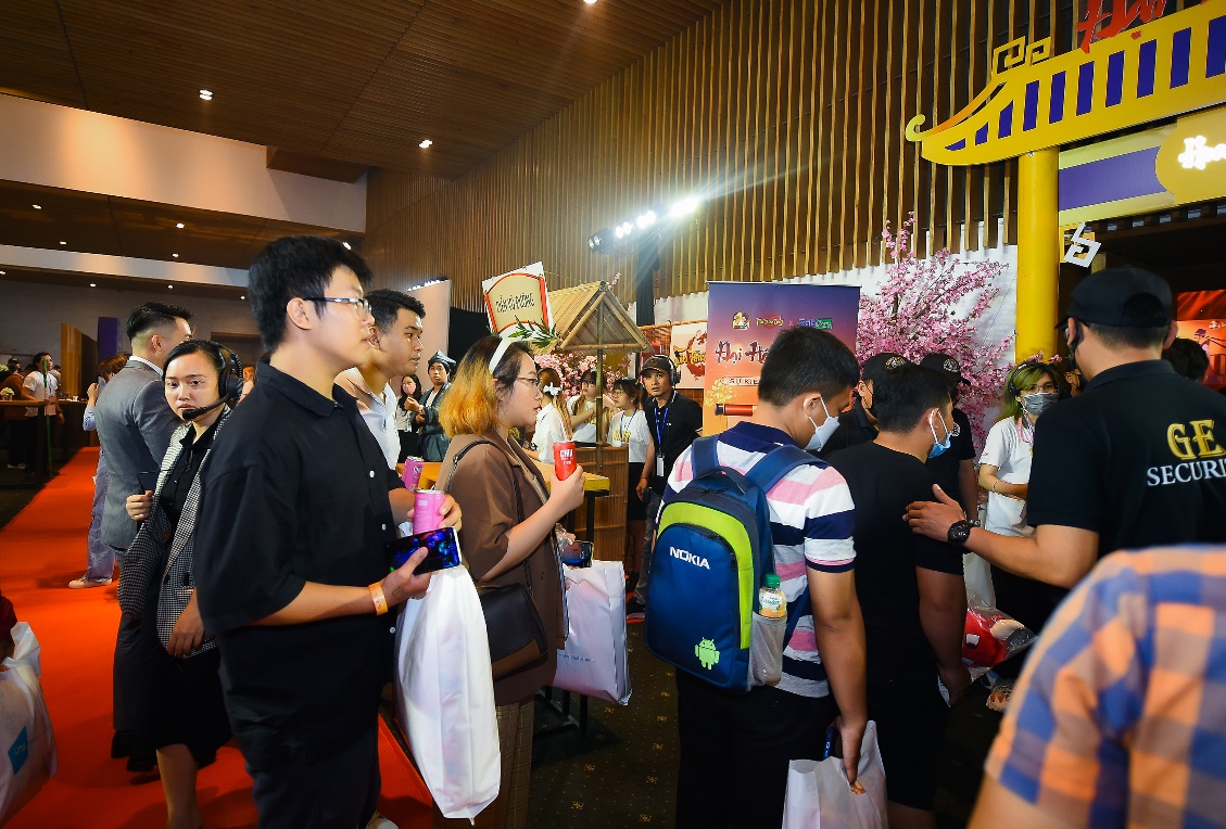 Crowd at the event