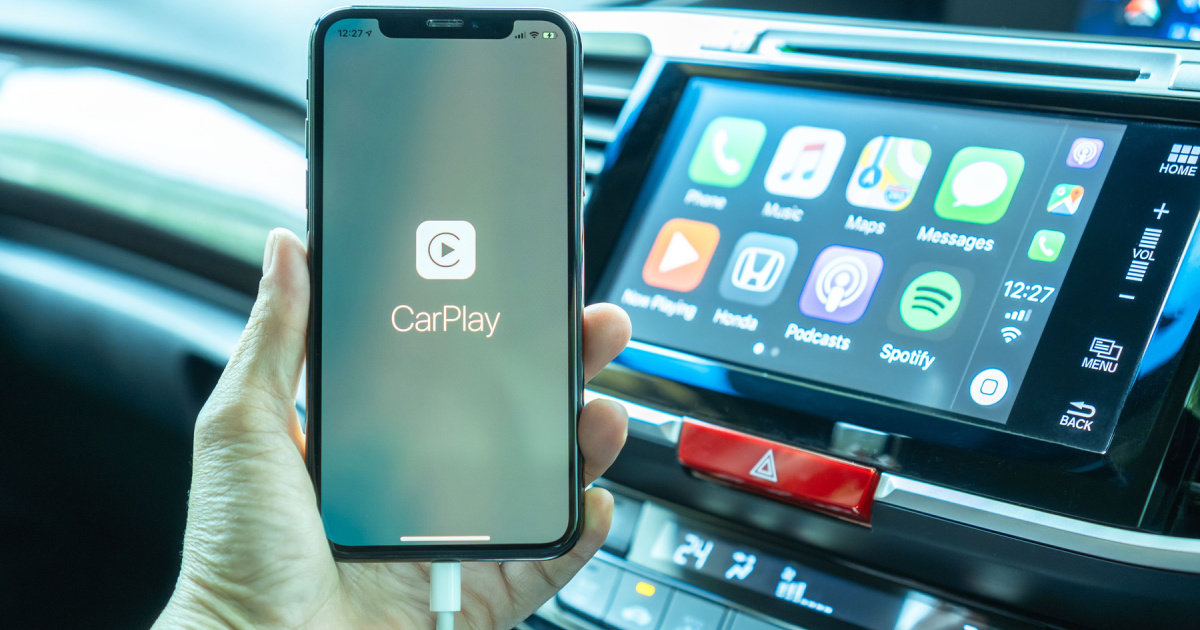 What to Do When Your iPhone Shows 'Charging On Hold' Warning 3 sac161022 1665928653238998439001 1666005913772 16660059140412141087849