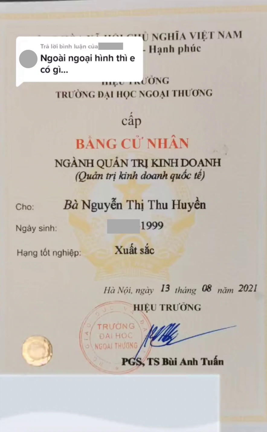 3 Vietnamese Women Go Viral During World Cup 2022 10 photo 1 16714278464711612088219 1671447981150 1671447981324195359619
