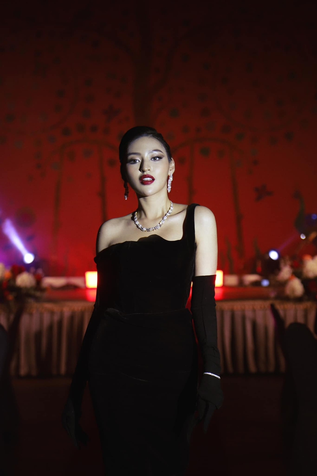 Trần Thanh Tâm’s Epic Falls on the Miss Fabulous International Stage 6 photo 2 16711712957701294540635 1671176436623 16711764368182061261471