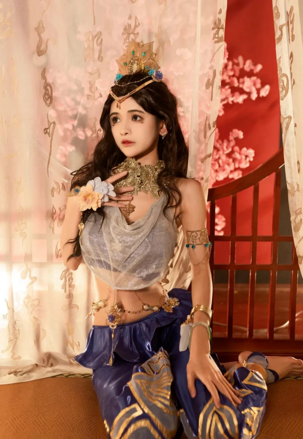 Chinese Streamer Faces Huge Debt and Online Drama 4 Goutouloli at a comic expo