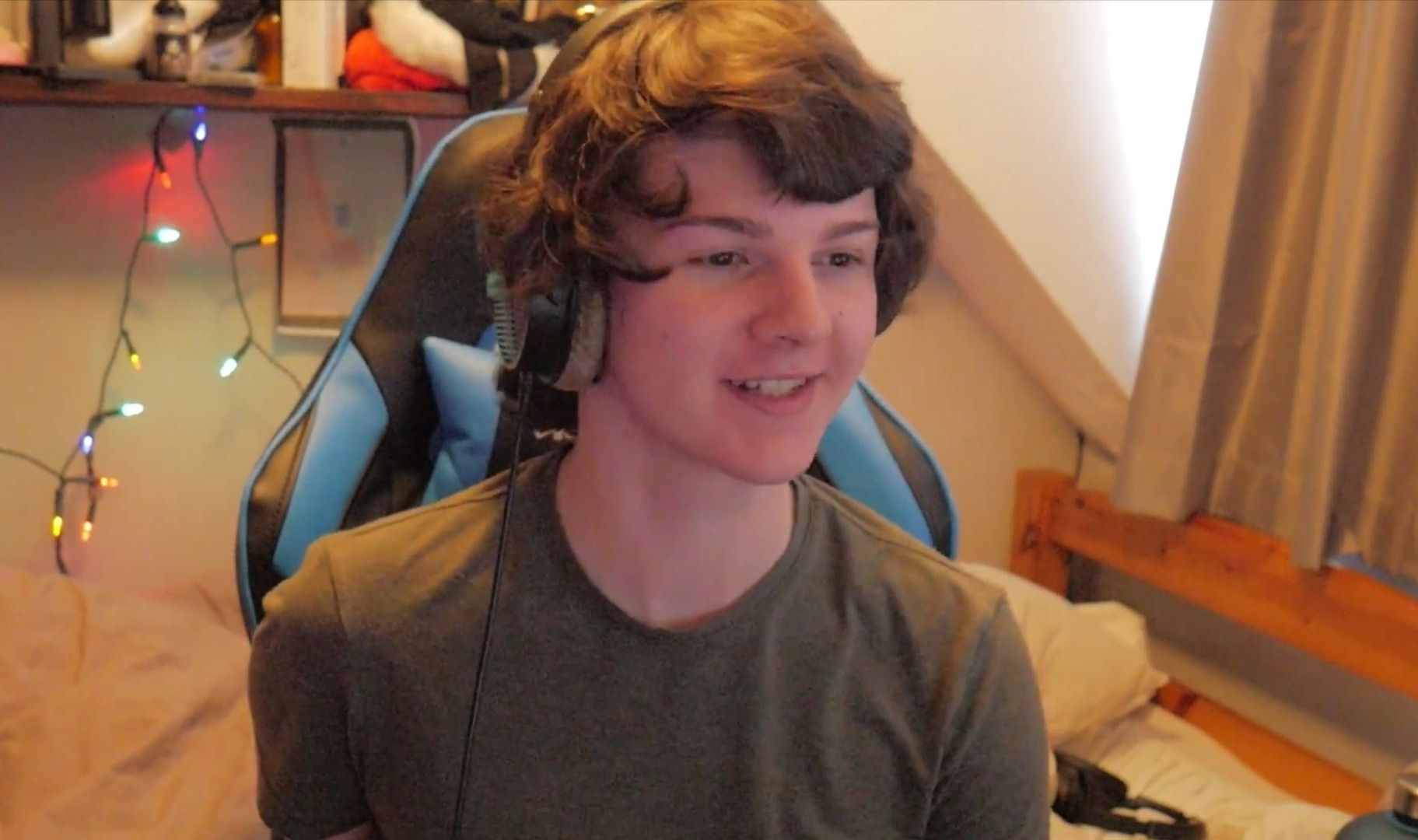 Male Streamer Banned After Adjusting His Own Bra On Stream 2 Jude's usual look