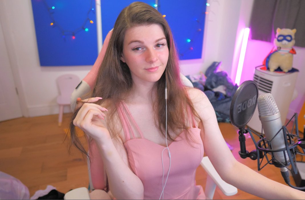 Male Streamer Banned After Adjusting His Own Bra On Stream 3 Jude got banned after accidentally touching his own chest on stream