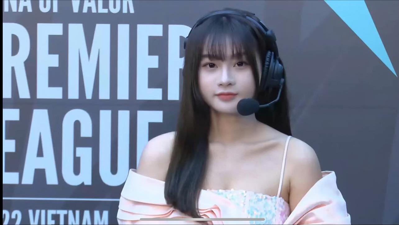 MC Lyly Sury Clears Up Rumors About Her Absence from ĐTDV 1 MC Lyly Sury