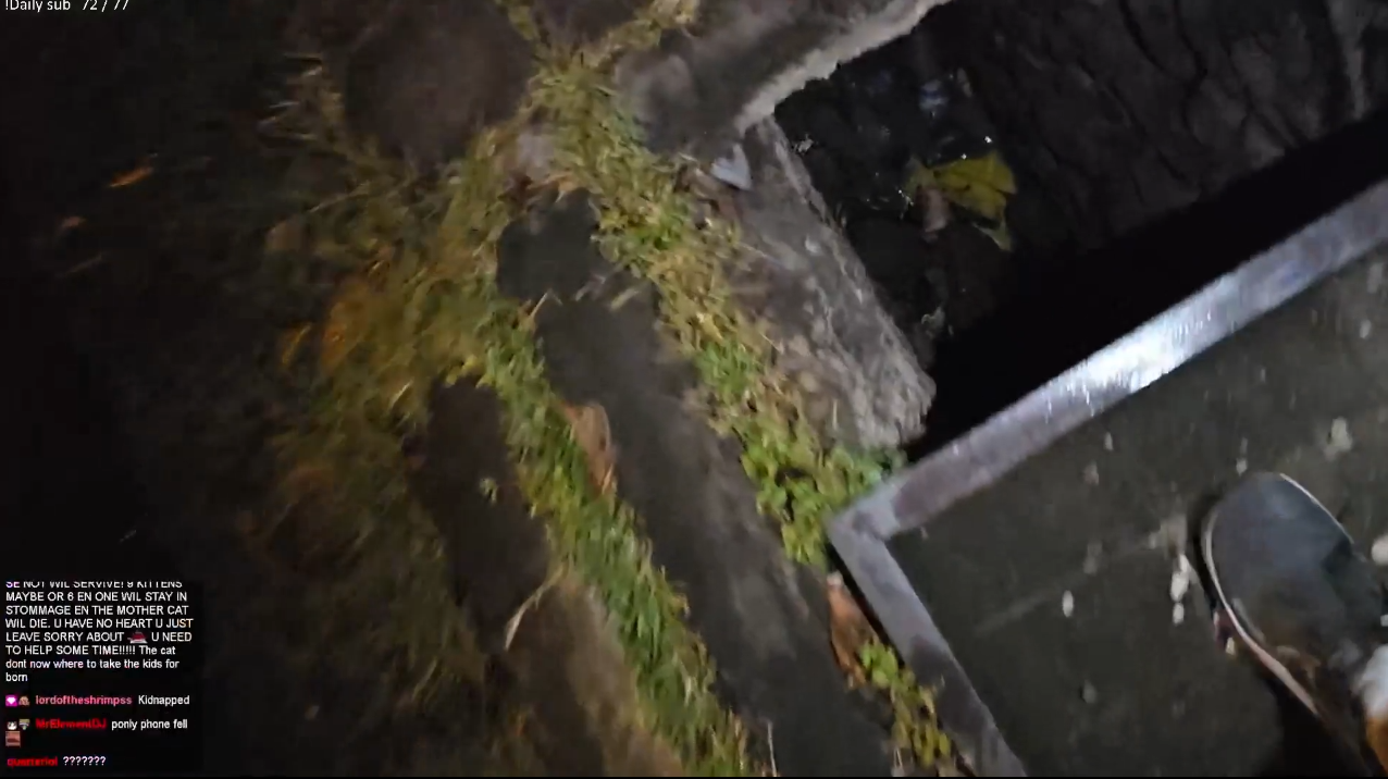 Streamer Jinnytty Nearly Falls Into a Dangerous Hole During IRL Stream 3 The dangerous hole Jinnytty almost stepped into