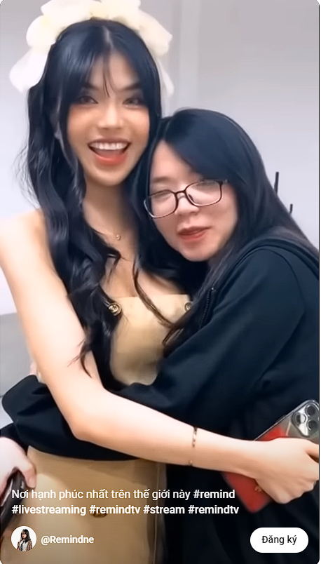 LMHT Host Remind Praises Mai Dora's Softest Spot 1 Mai Dora hot MC
