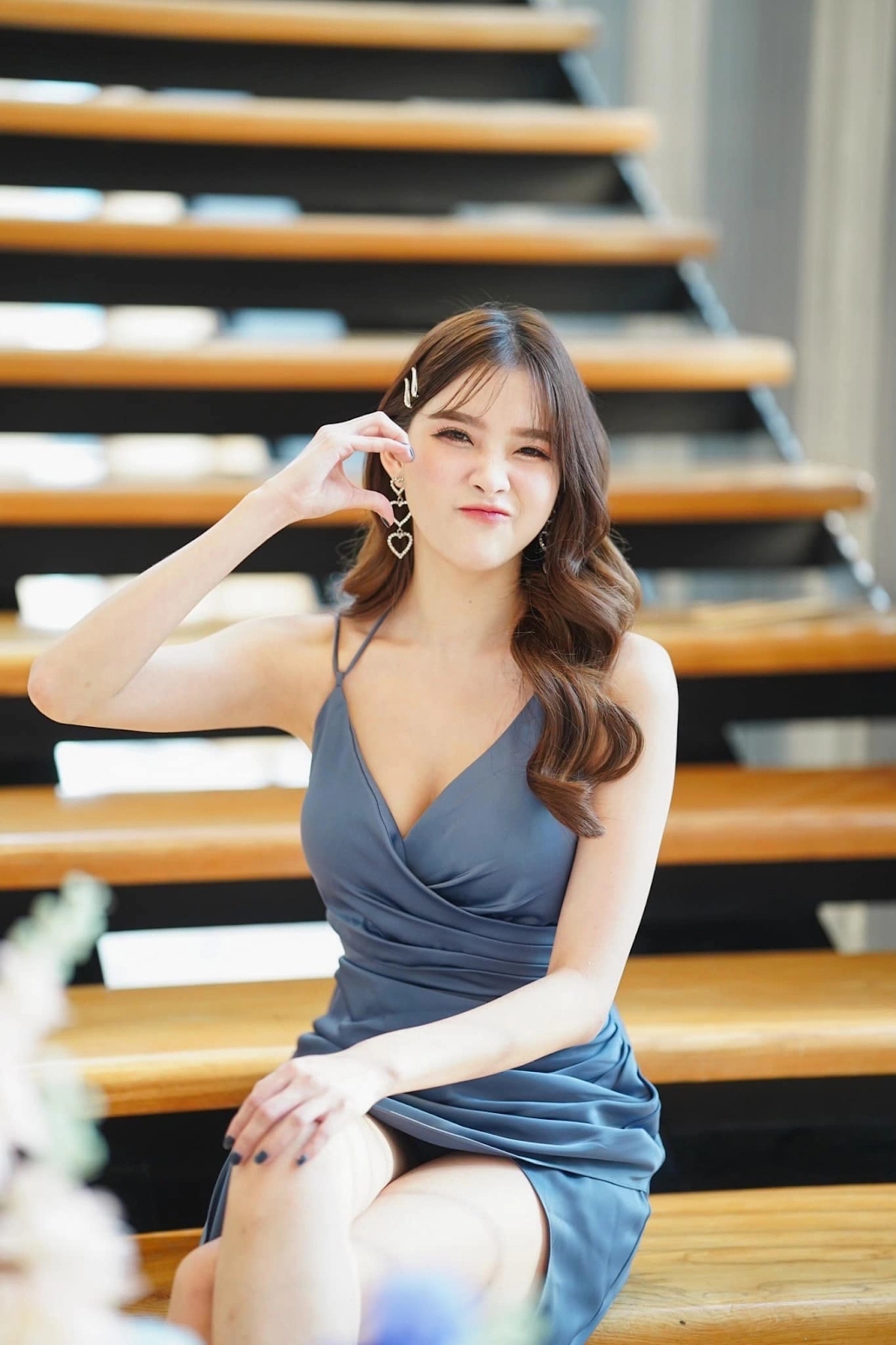MC Phuong Thao and Thai Colleagues Show Off Stunning Looks 1 16899967211271986979098
