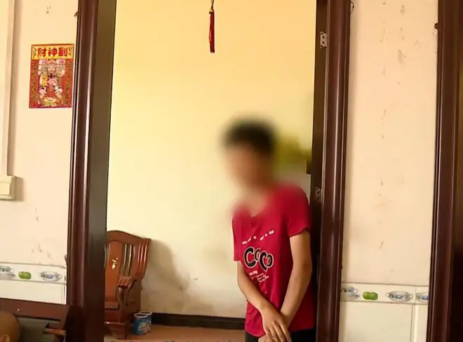 Man Loses $9,000 Dowry, Husband Files for Divorce After 3 Days 1 Poor girl with intellectual disability still married off by family
