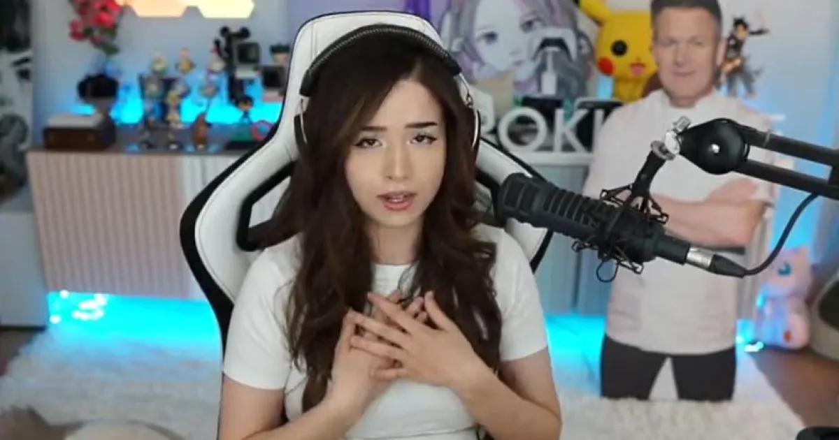 Pokimane Sparks Backlash Over Pricey Cookies and Shocking Response 3 Pokimane apologizing