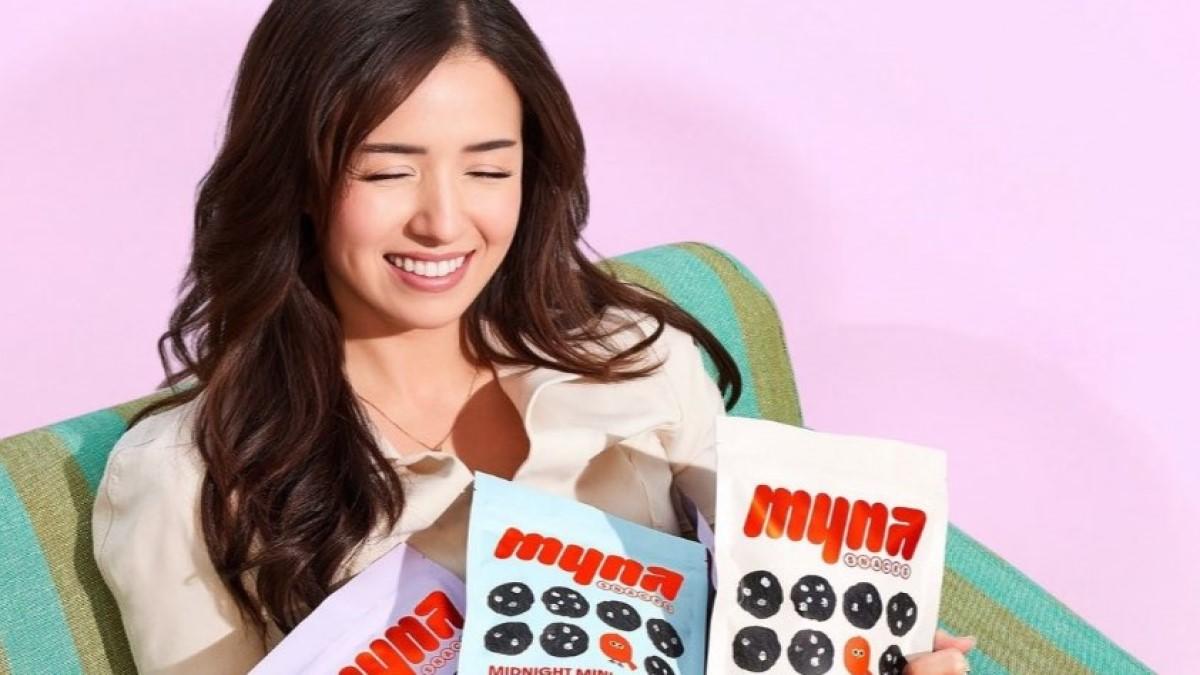Pokimane Sparks Backlash Over Pricey Cookies and Shocking Response 2 Pokimane cookies