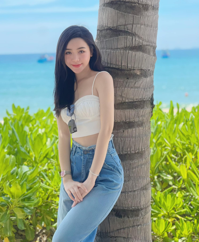 How Quỳnh Kool Shed Her 'Silly Hot Girl' Image to Shine as Prime Time Star 10 37770796831174532183981737289724756885574477n 1017 1701833302080 1701833302193938826208