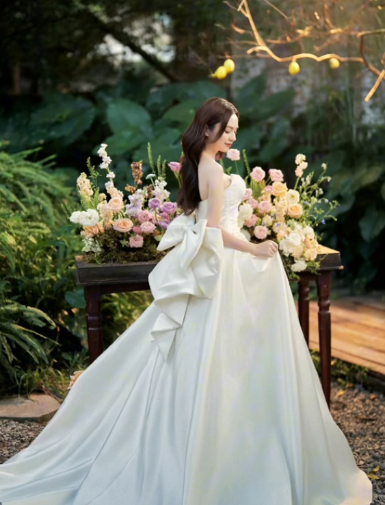 TikToker Đặng Thu Hà Opens Up About Her Sudden Wedding 7 screenshot 2023 12 08 165147 17020310242581431967005