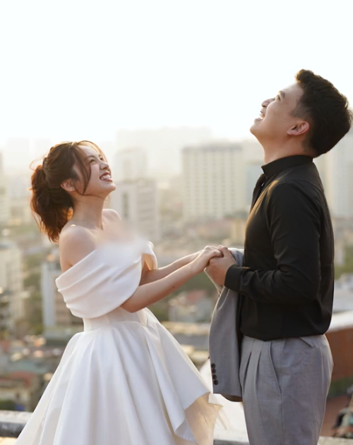 TikToker Đặng Thu Hà Opens Up About Her Sudden Wedding 8 screenshot 2023 12 08 165425 17020310241461592342870