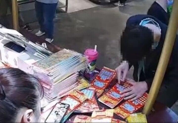 Man Spends $13K on Scratch-Offs, Ends Up in Debt and Jail 1 1 23452331 1706869568048 17068695681931638623048