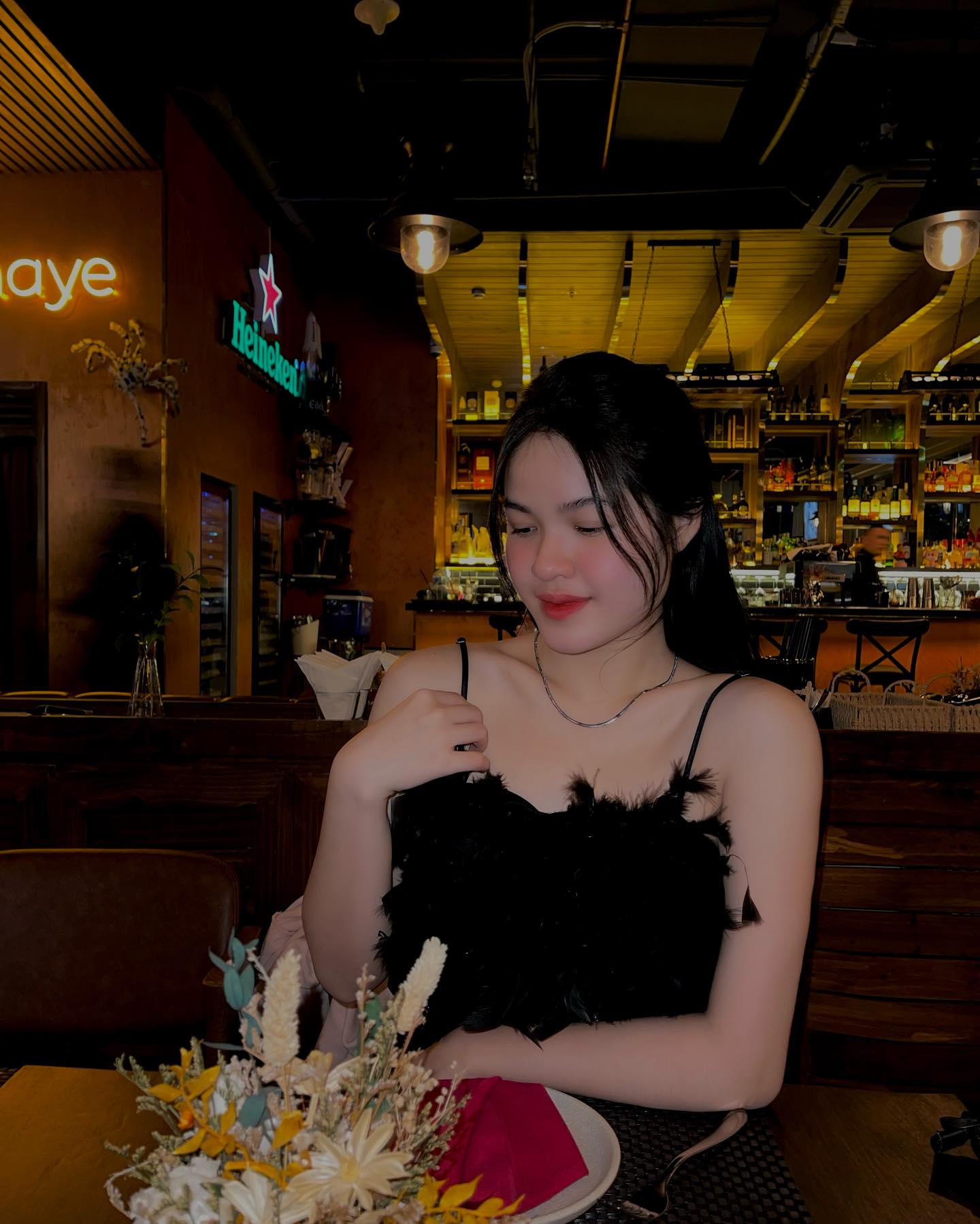 Meet the Stunning Senior Who Won Over a Top IT Engineer 9 Ngoc Lan smiling warmly