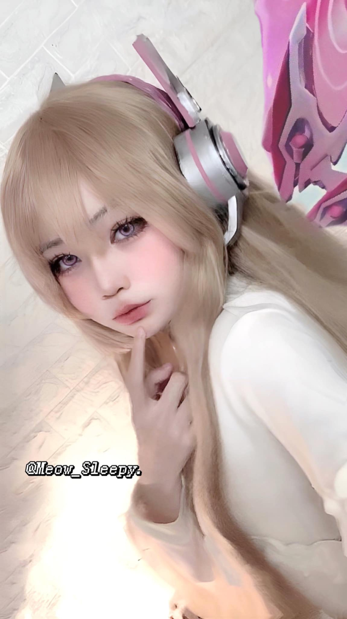 Ngoc Yen cosplay figure