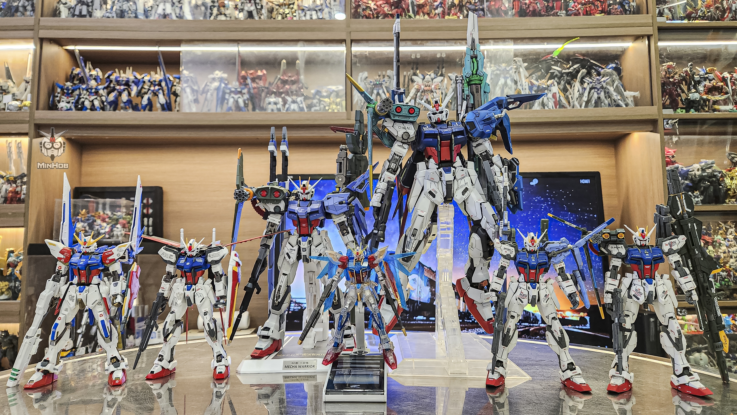 Collector Shows Off Massive Gundam Model Collection After 11 Years 10 strike 17075280711341628083185
