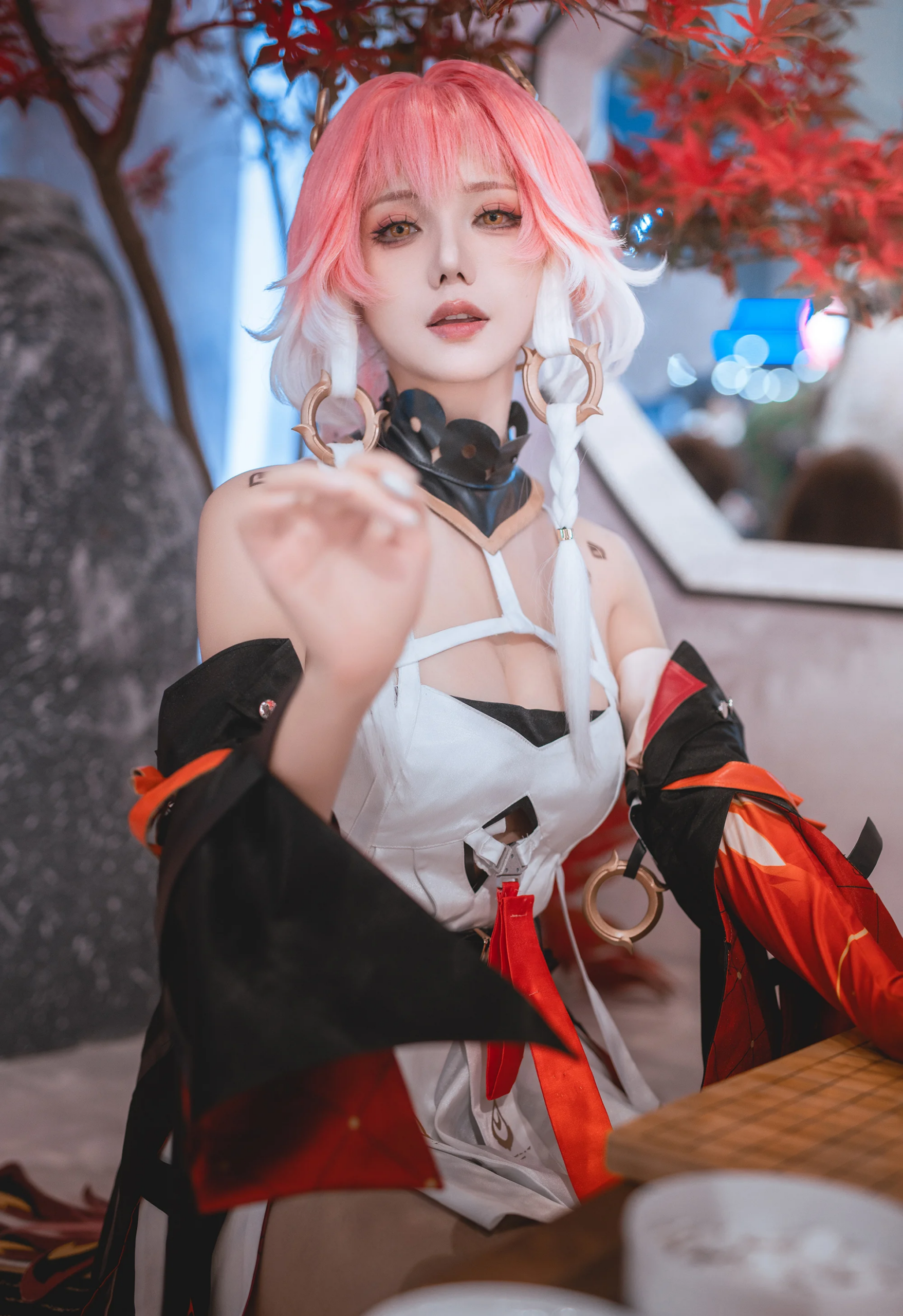 Changli Cosplay Ignites Wuthering Waves Fans’ Excitement 5 base64 1722411668403269313358 scaled