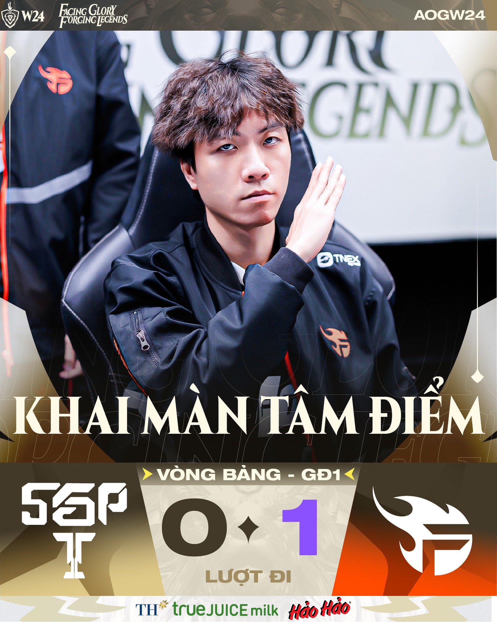 Pro Liên Quân Player Ends 5-Year Relationship, Shines at ĐTDV 2024 6 FPT x Flash players celebrating