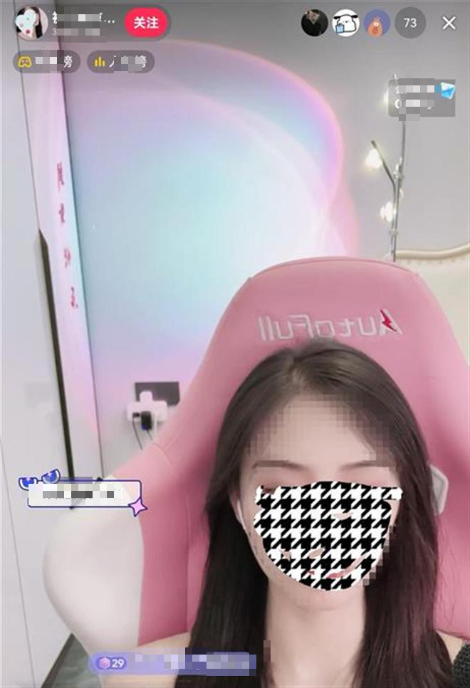 Man Borrows Big to Donate to Streamer, Shocks Brother with Truth 2 edit photo 1724948761259 17249804033561196796259