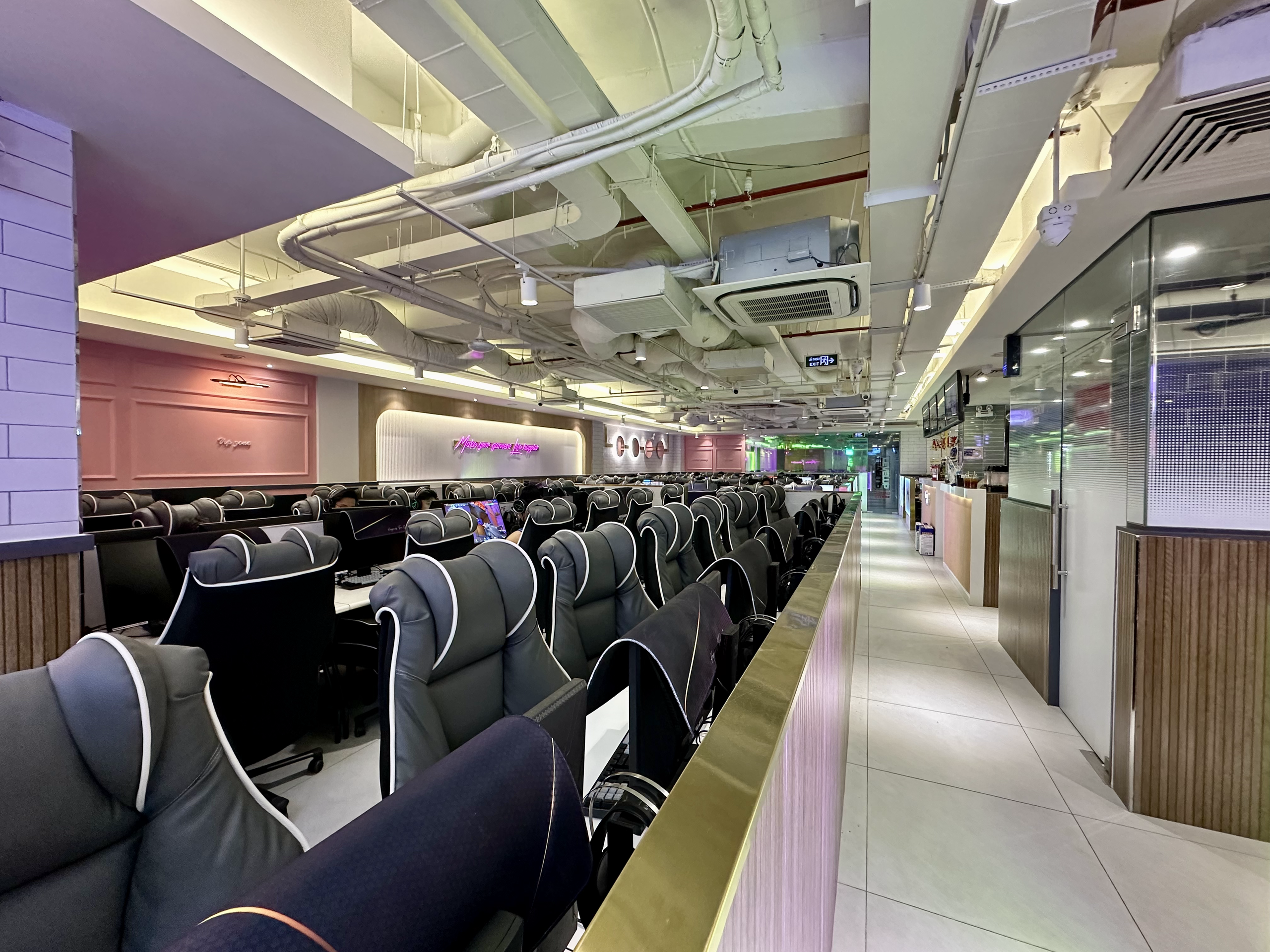 Inside Hanoi’s New Korean-Style Gaming Cafe 10 Levelup Gaming Center layout