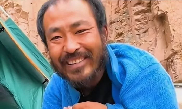 Gamer Shocked by Breakup Ages 20 Years After Mountain Retreat 2 photo 1723177489502 1723177489737951091437