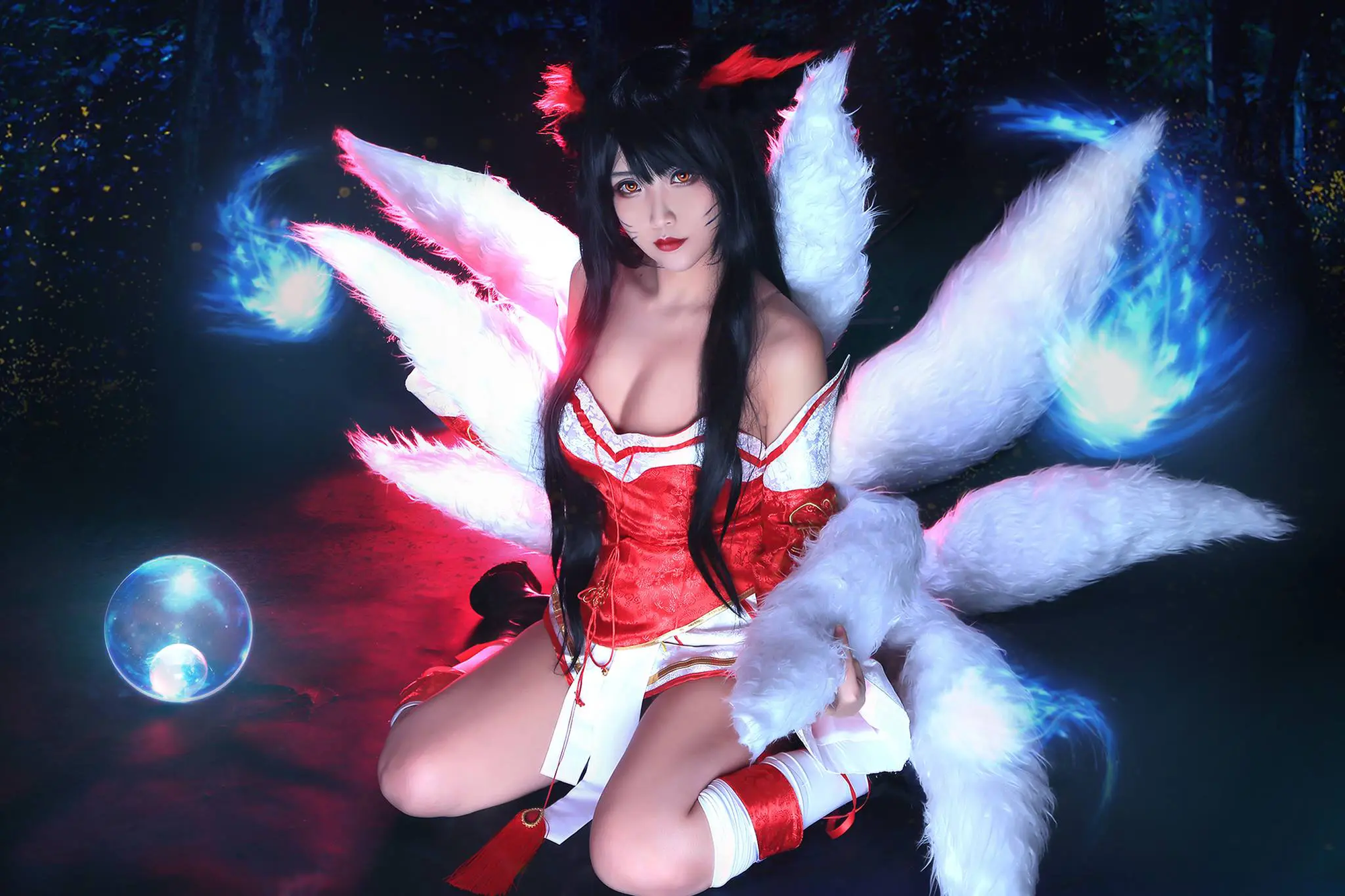 Ahri cosplay