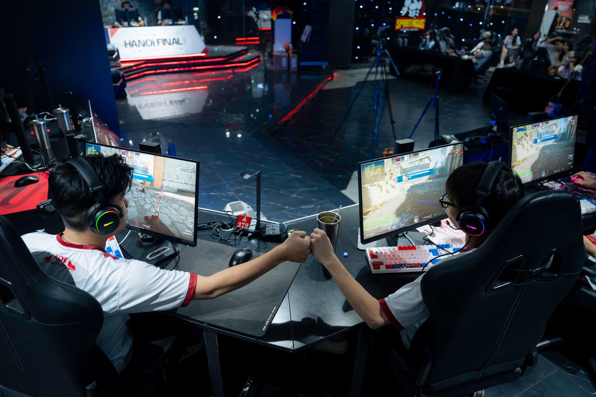 Hanoi Final 2024 Wraps Up Vietnam’s Biggest AoE and CS2 eSports Event 10 Blaze Warriors team at Hanoi Final 2024