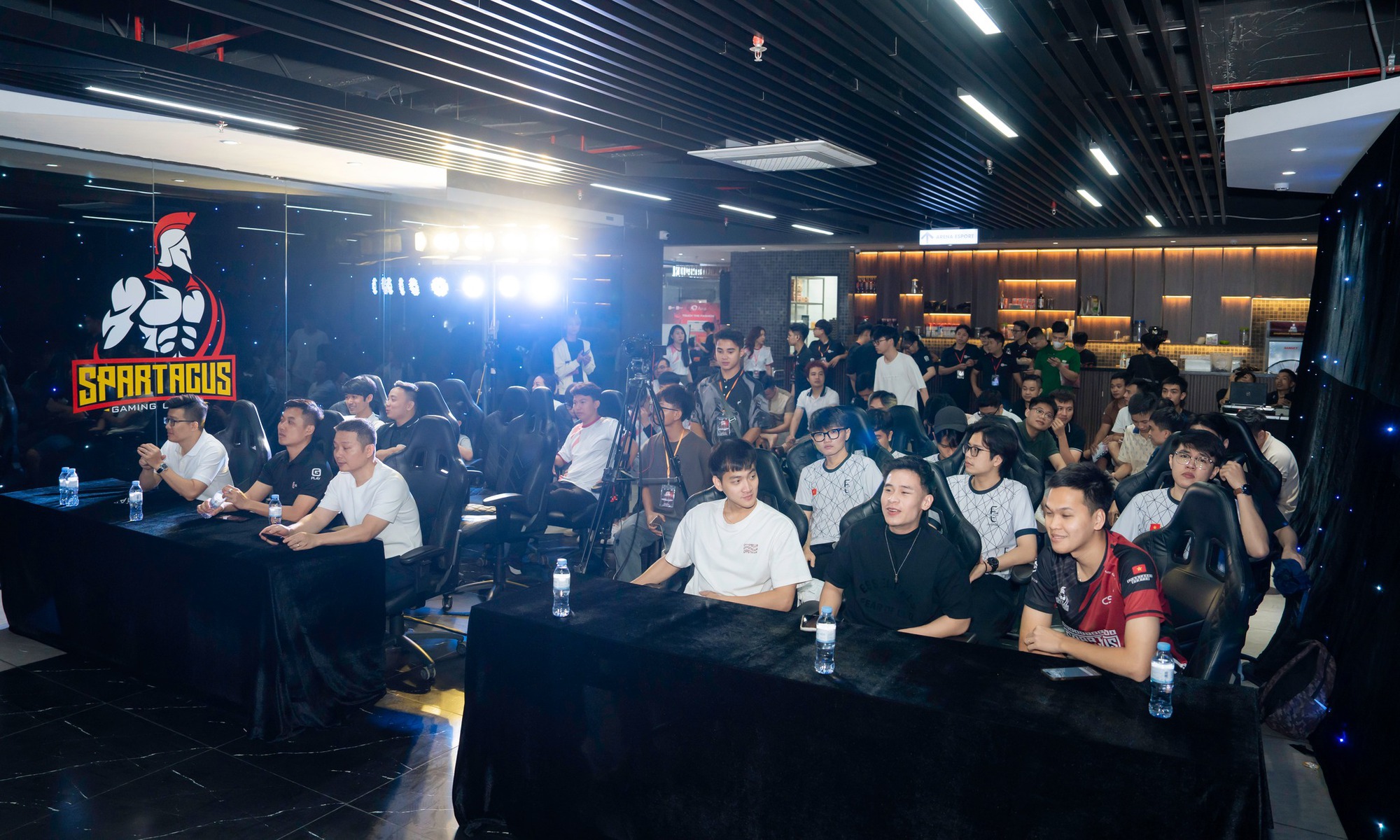 Hanoi Final 2024 Wraps Up Vietnam’s Biggest AoE and CS2 eSports Event 3 Audience at Hanoi Final 2024