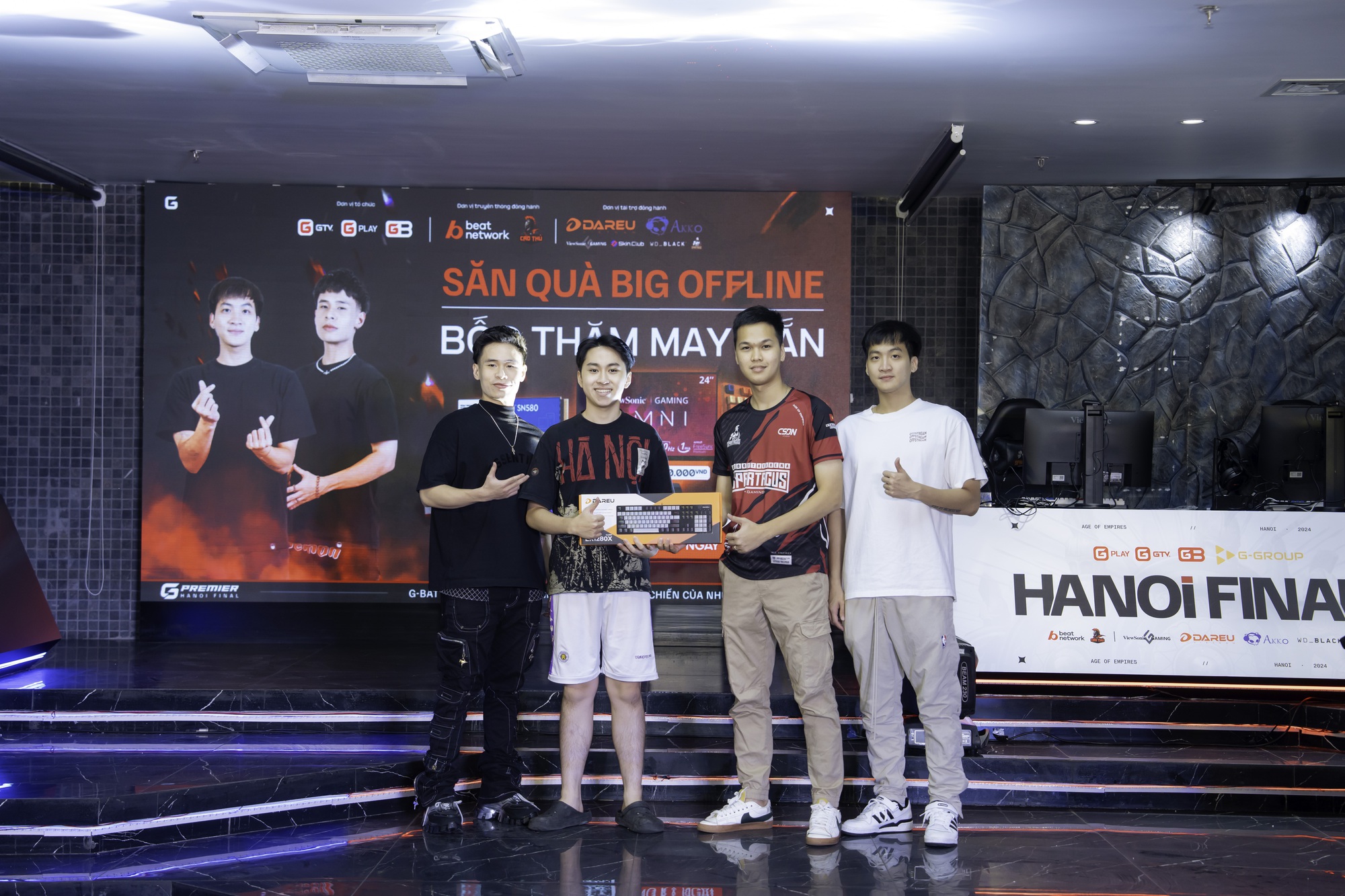 Hanoi Final 2024 Wraps Up Vietnam’s Biggest AoE and CS2 eSports Event 5 Players preparing for matches