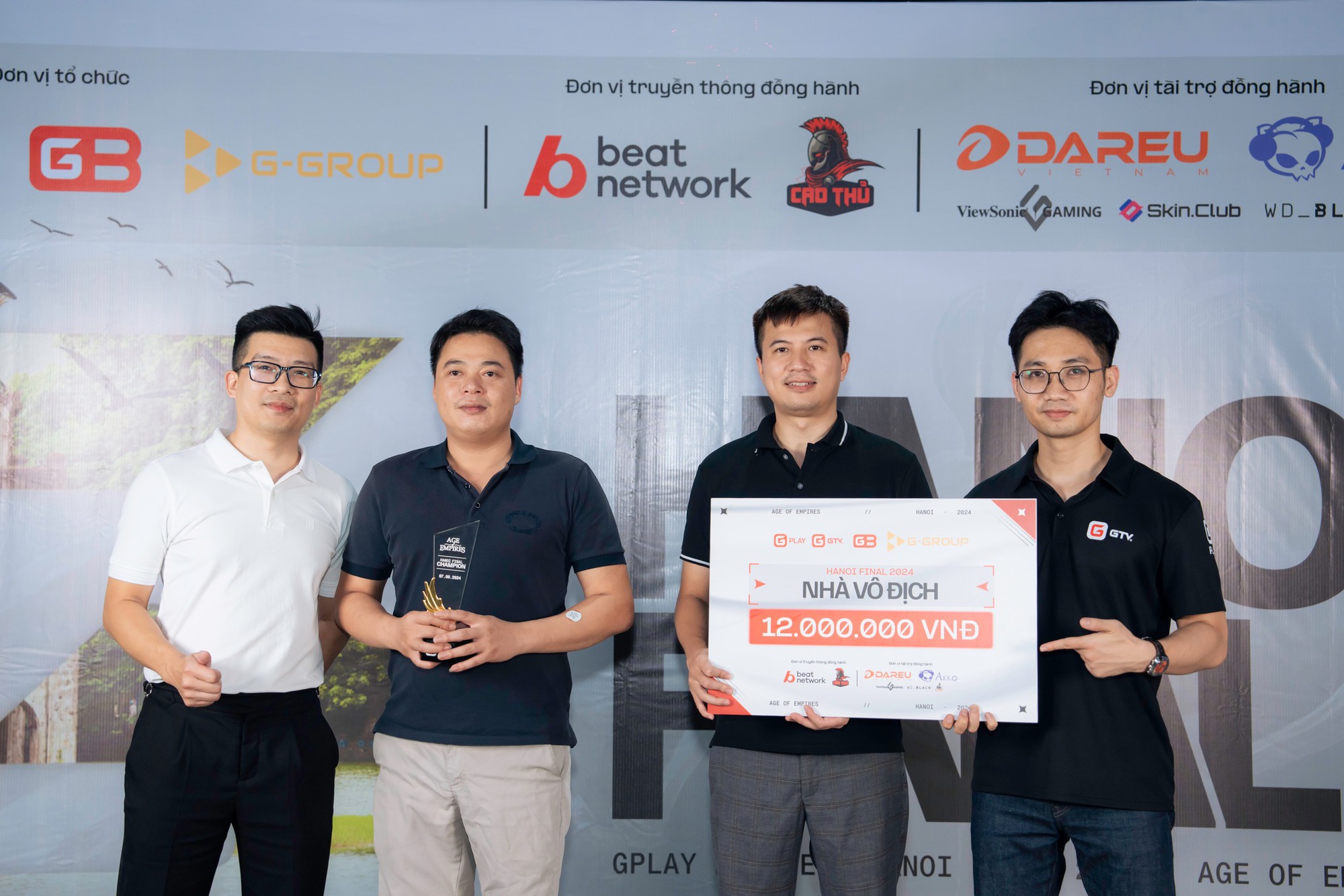 Hanoi Final 2024 Wraps Up Vietnam’s Biggest AoE and CS2 eSports Event 7 AoE players in action at Hanoi Final 2024