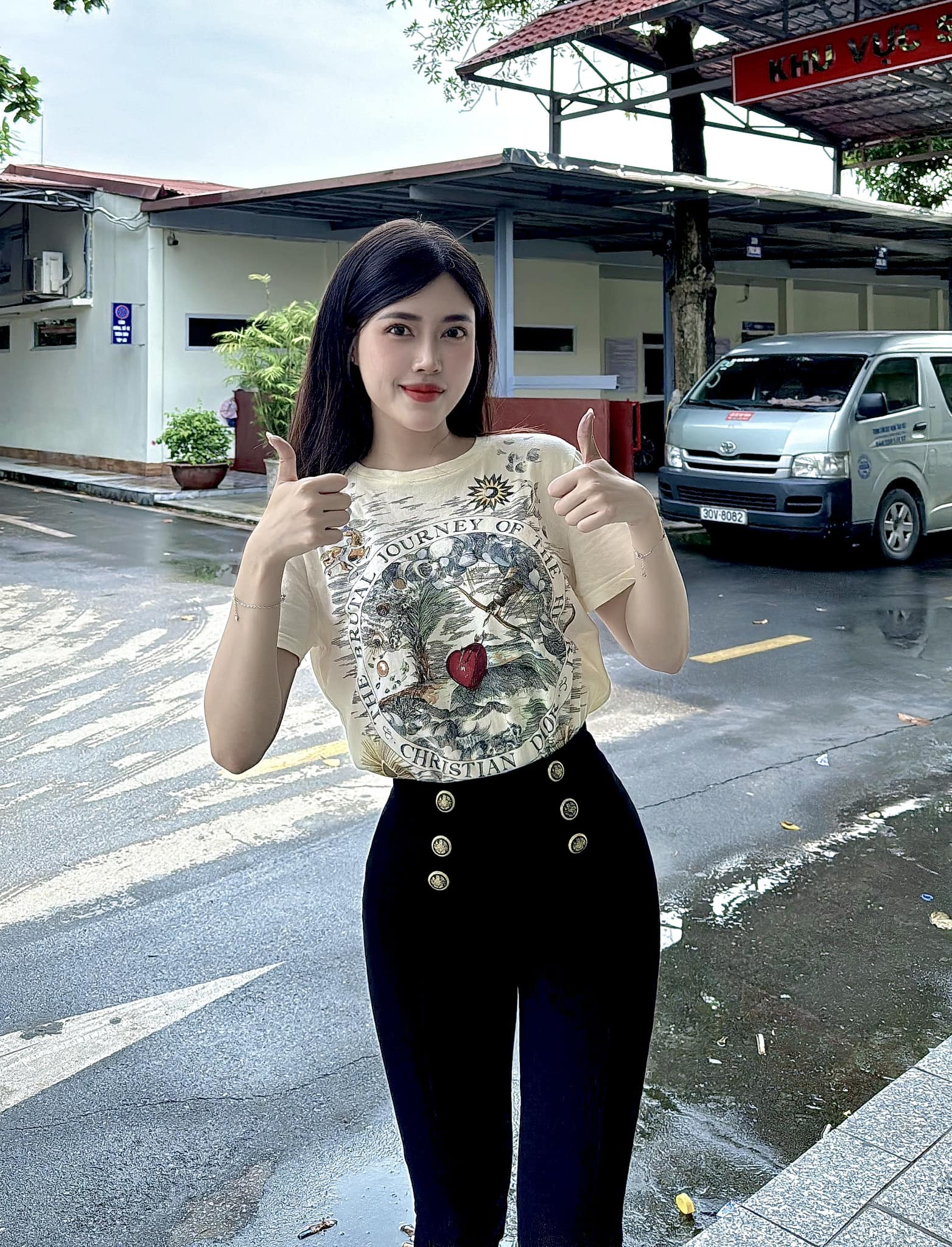 Streamer Thuỷ Tiên Returns with a Stunning New Look 3 photo 1725181740036 17251817417051339574138