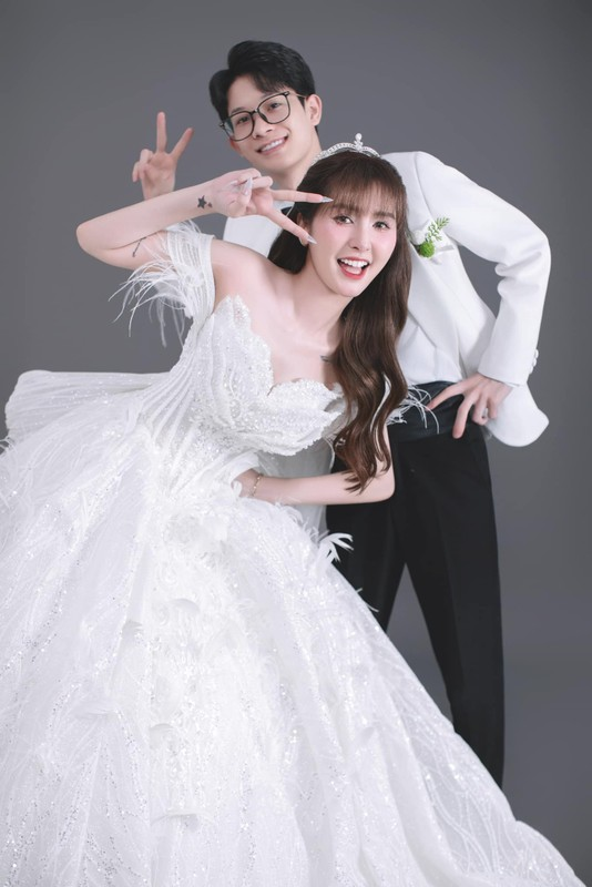 Ngân Sát Thủ’s Love Life: From Heartbreak to Her Perfect Match 11 Ngân Sát Thủ and Phan Văn Đông
