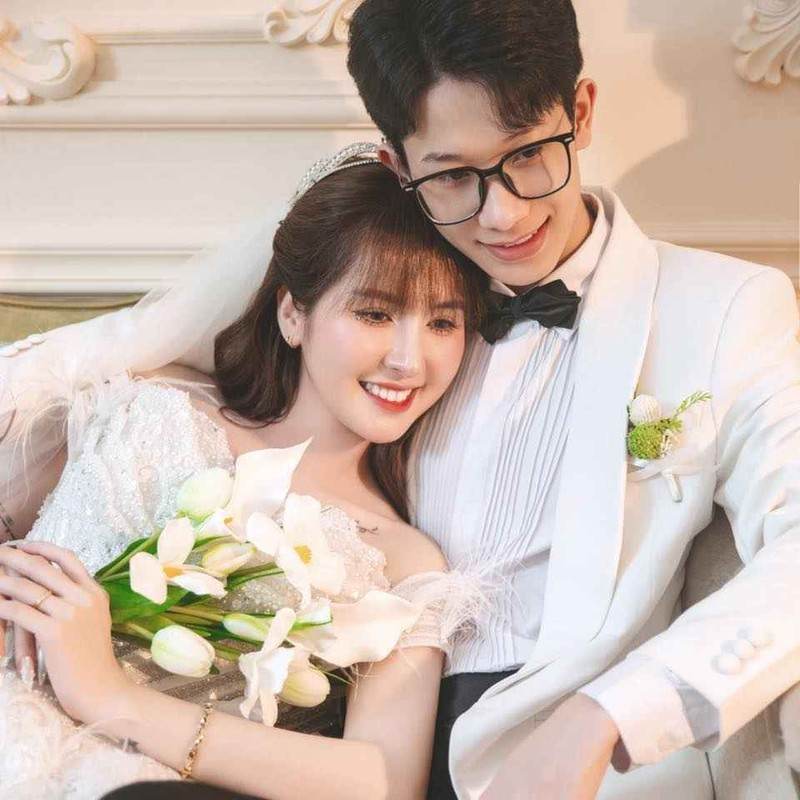 Ngân Sát Thủ’s Love Life: From Heartbreak to Her Perfect Match 12 Ngân Sát Thủ and fiancé