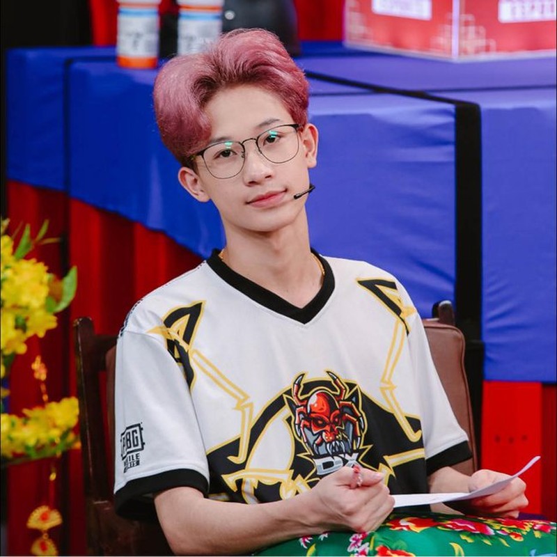 Ngân Sát Thủ’s Love Life: From Heartbreak to Her Perfect Match 10 Phan Văn Đông PUBG Mobile player