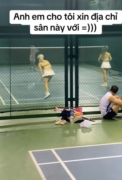 Badminton Drama Sparks Over 75% Revealing Outfit 1 screenshot 2024 09 18 144252 1726649084897519180222