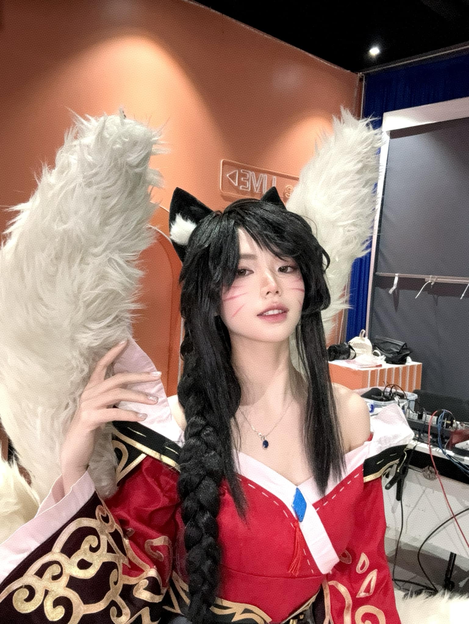 Remind’s Stunning Ahri Cosplay Has Fans Asking If They Regret It 6 46506222713575766518855694199772500486803998n 17302620219151534781308