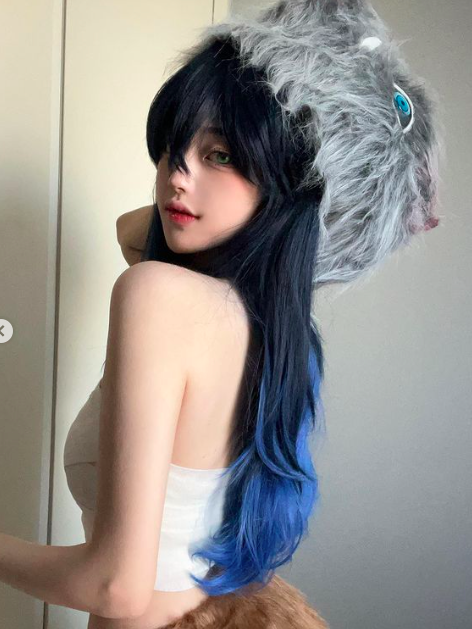 Cosplayer Hina Surprises Fans by Going Makeup-Free on Stream 1 anh chup man hinh 2024 10 12 luc 155402 1728723254422913377018