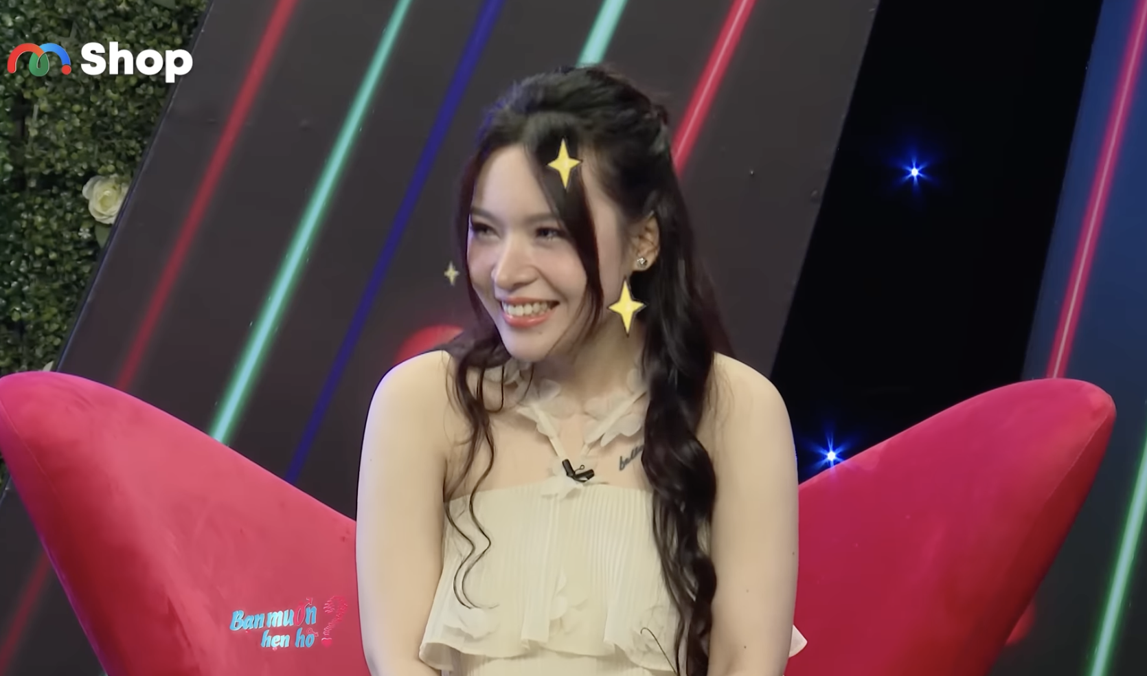 Streamer Phung Kiet Nghi on dating show
