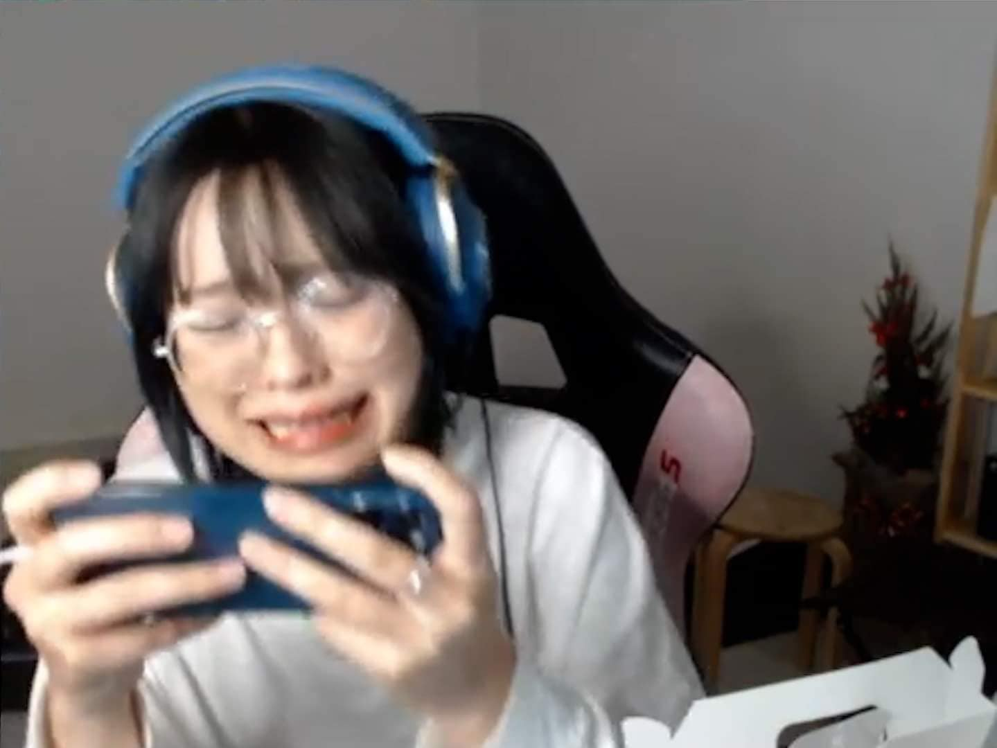 Yoonsul at a gaming event