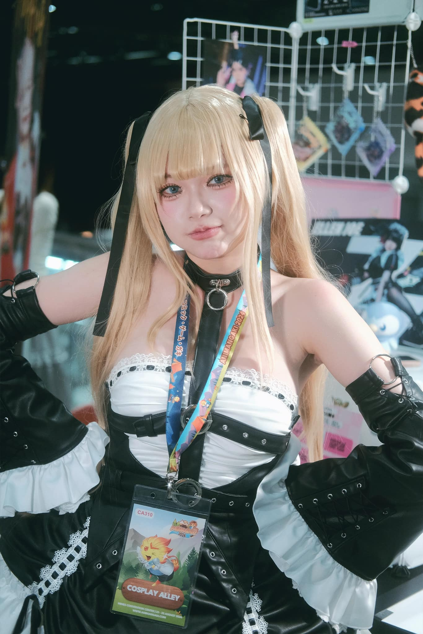 Remind's Stream Stolen by Stunning Cosplayer Zinie 8 photo 1729389984651 1729389985146145339568
