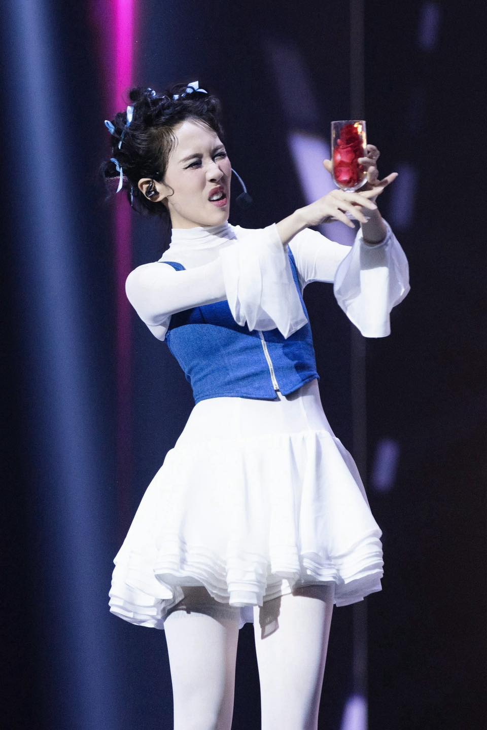 Hau Hoang performing on stage