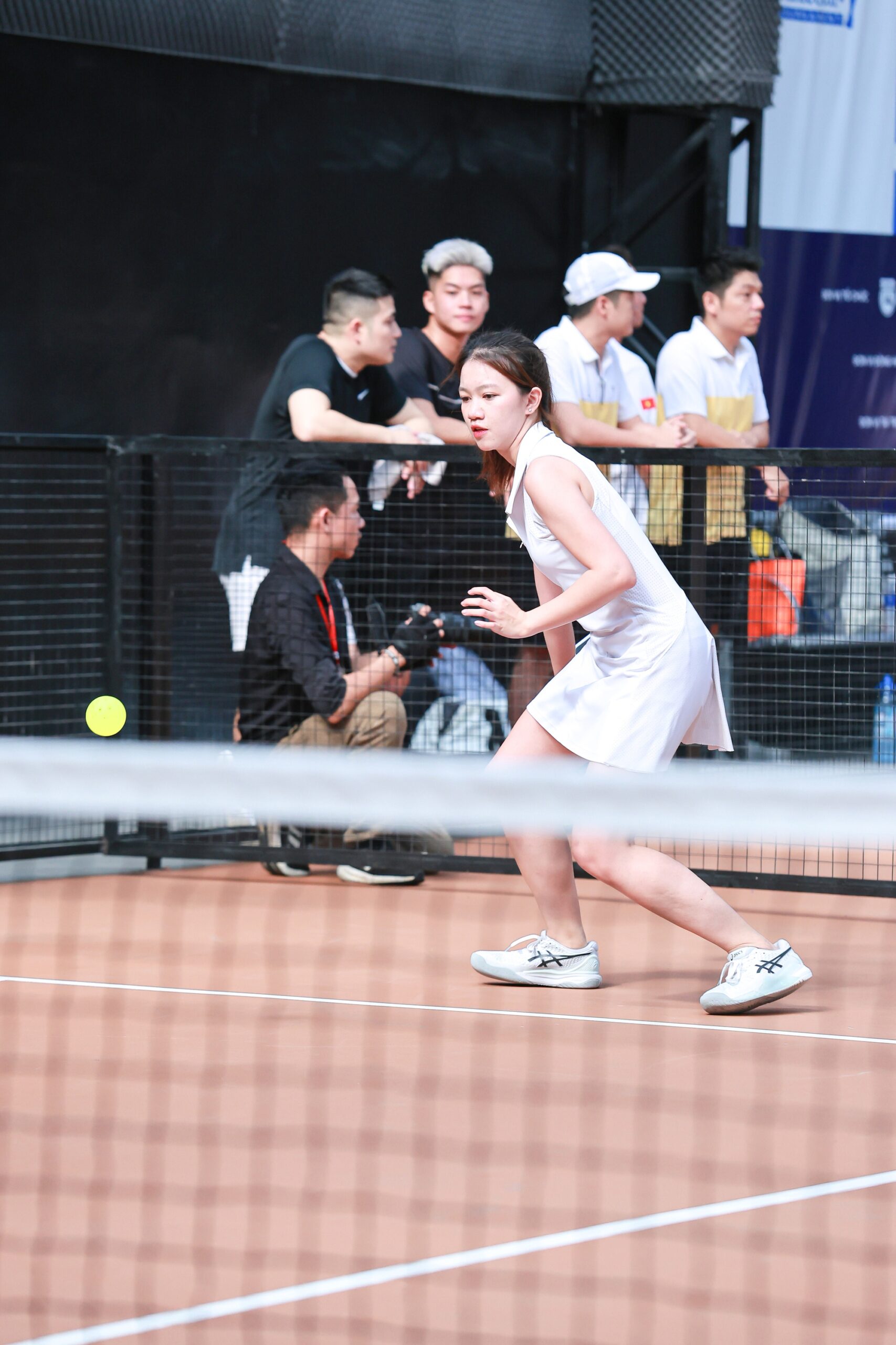 Meet Cao Uyên: Pickleball's Hottest Star Today 2 c2 38 17306149438312074565987 1730691477330 17306914774211599841879 scaled