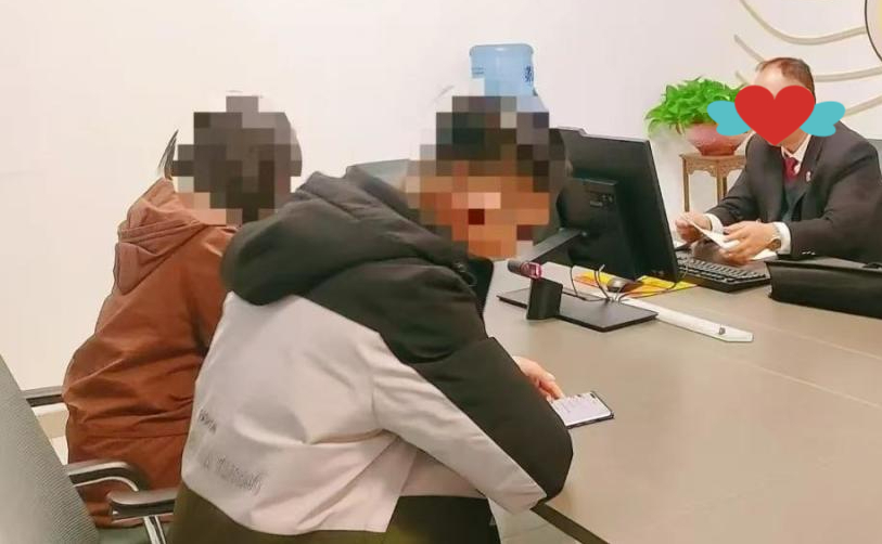 Livestream Dating Ends in Drama Over iPhone 15 and Thousands Spent 2 edit edit 17329377211251446324580