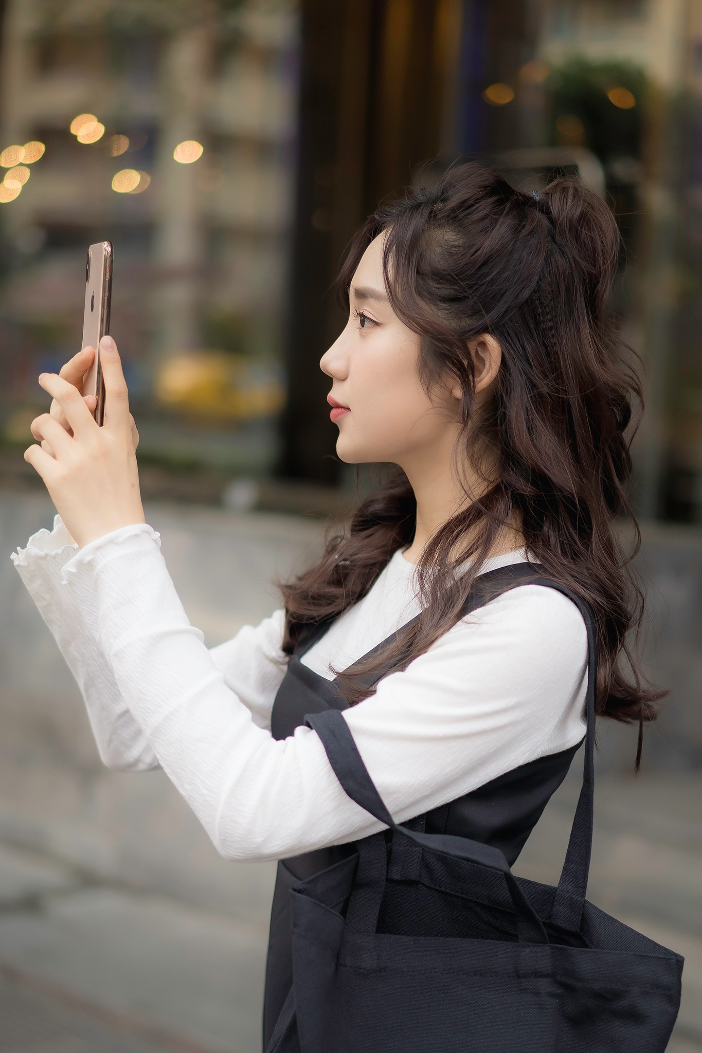 Streamer Mina Young Drops Stunning Bikini Photos and Opens Up About Her First Tattoo 3 Mina Young casual style