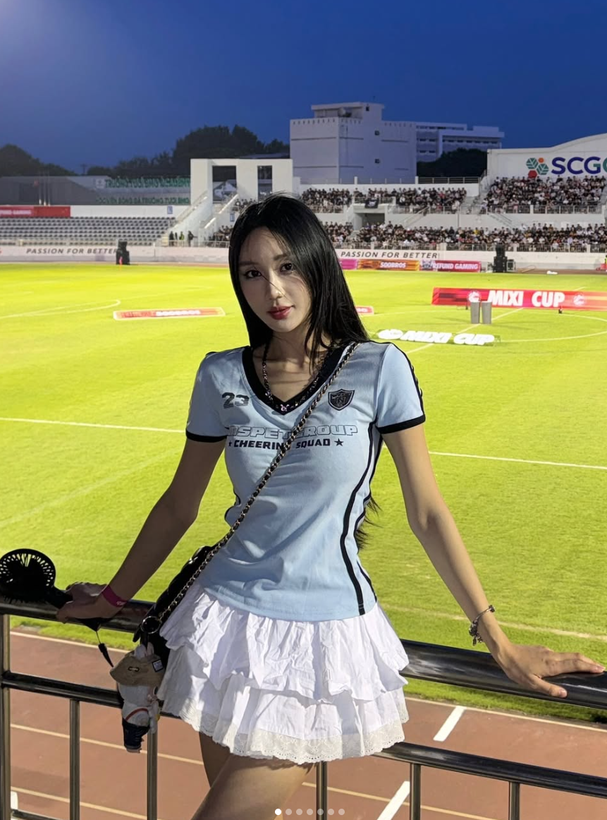 Mina Young Steals the Spotlight at Mixi Cup 5 Mina Young streaming